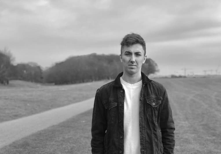 Warren on SoundBetter