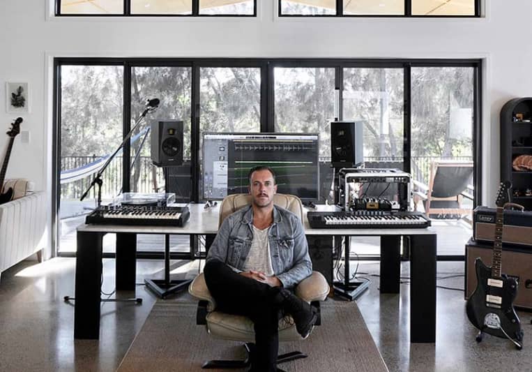 Tom Stephenson on SoundBetter