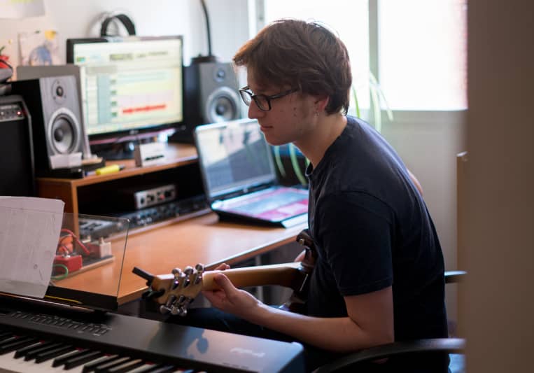 Javi Dean on SoundBetter