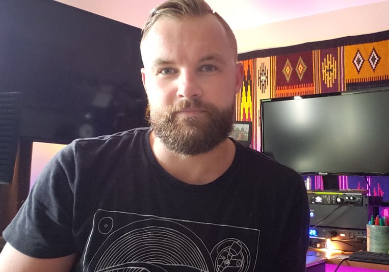 Konstantin Ladilov on SoundBetter