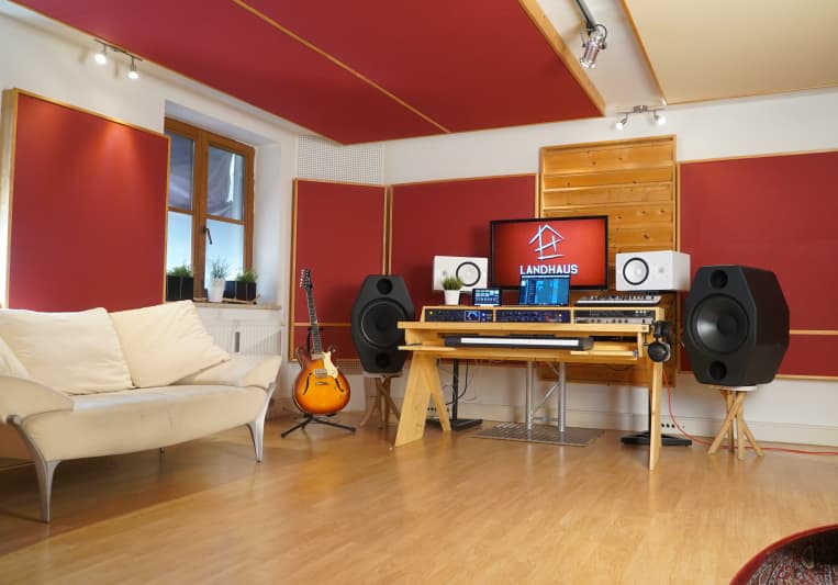 Landhaus Studios on SoundBetter