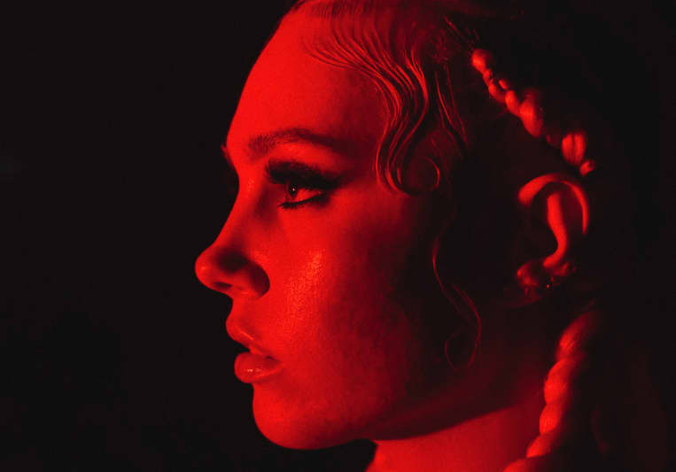 IVA on SoundBetter
