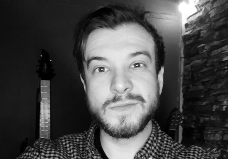 Theeviltea on SoundBetter