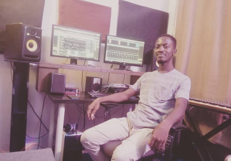 Kennie wayoe on SoundBetter
