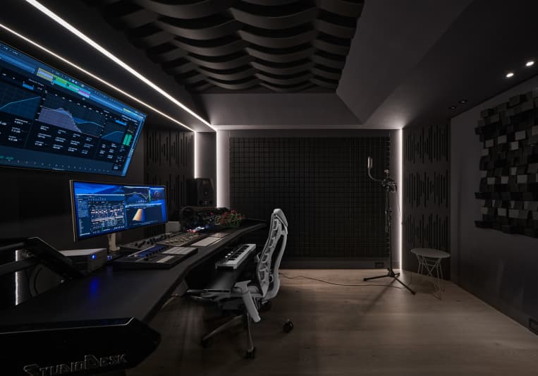 Yi music studio - Mixing&mastering pro studio - Taipei | SoundBetter