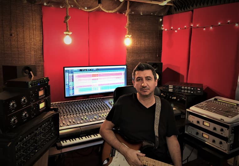 Petros Gailas on SoundBetter