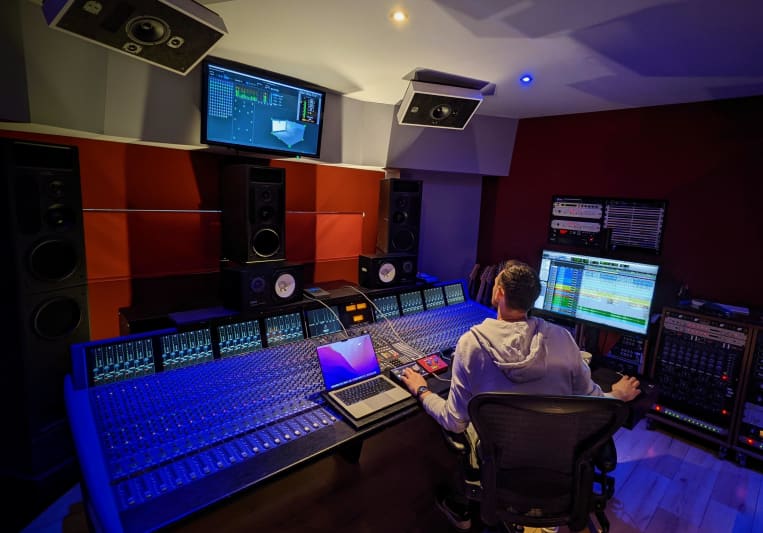 Kurt Martinez on SoundBetter