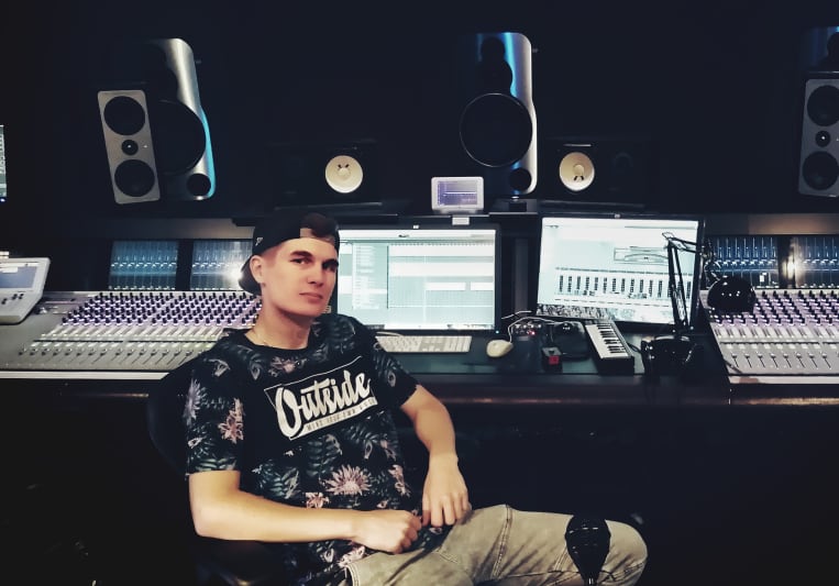 Bounceville Studio Works on SoundBetter