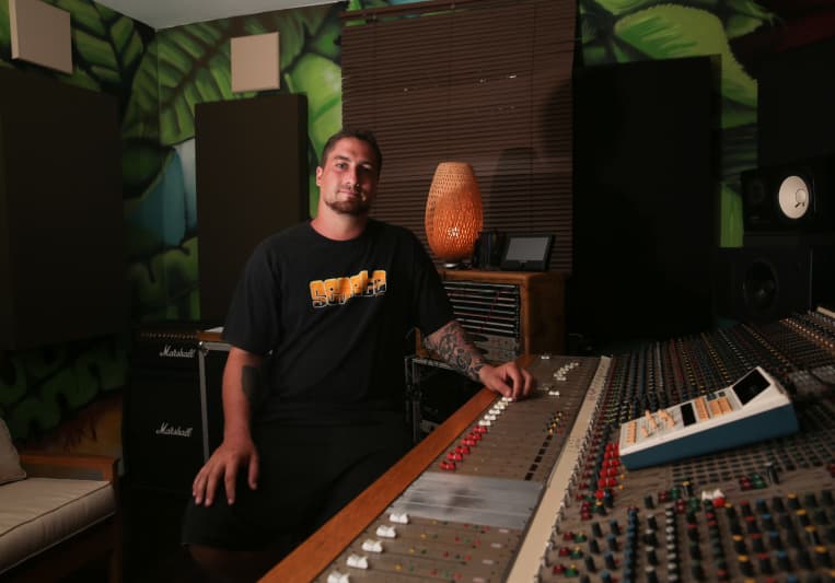 Vinney Ellis on SoundBetter