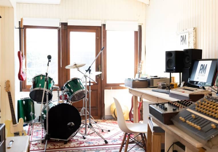 P&M Records on SoundBetter