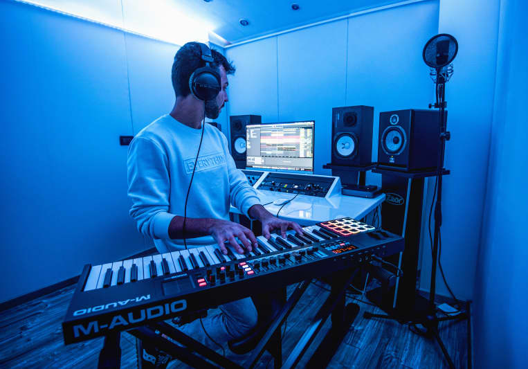 Fabrizio (KAJ) on SoundBetter