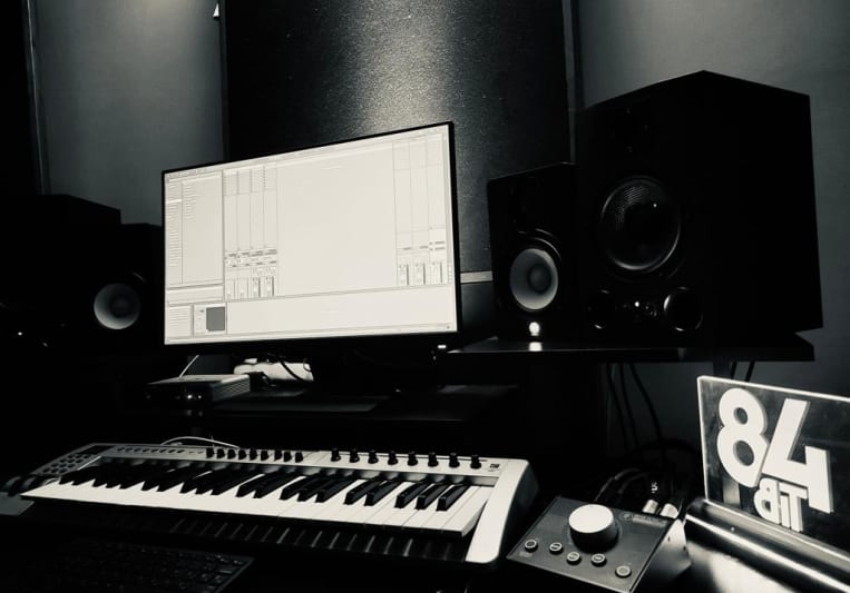 Nikola (Ma Khe & 84Bit) on SoundBetter