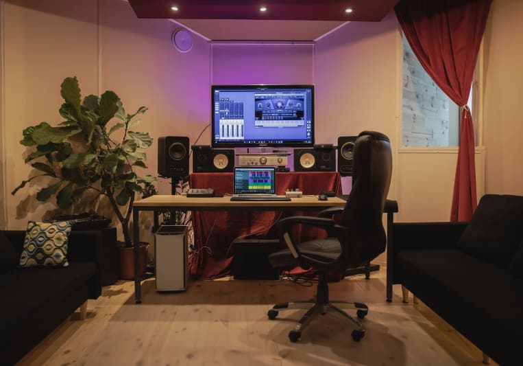 FlightCore Studios on SoundBetter