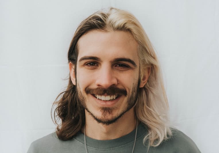 Awoltalk on SoundBetter