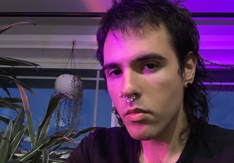 Alyxonfire on SoundBetter