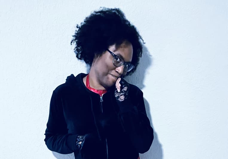 Lily Velour on SoundBetter