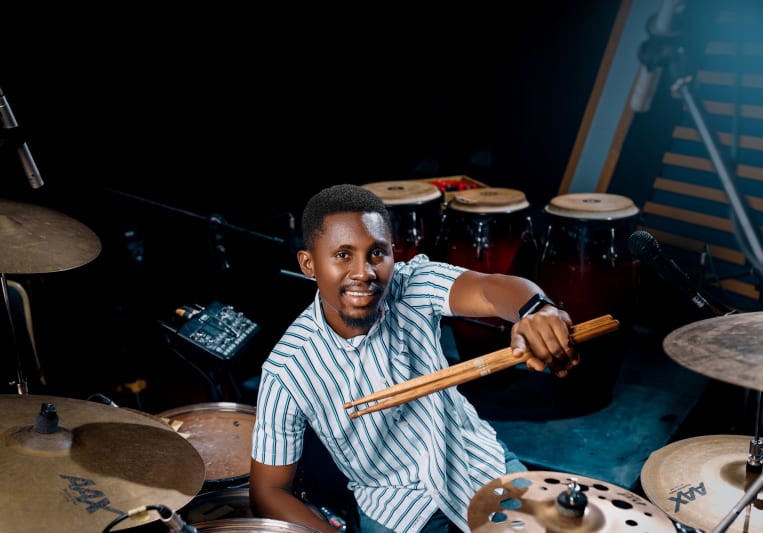 Jake Nii Favour on SoundBetter