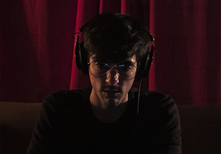 MAXS on SoundBetter