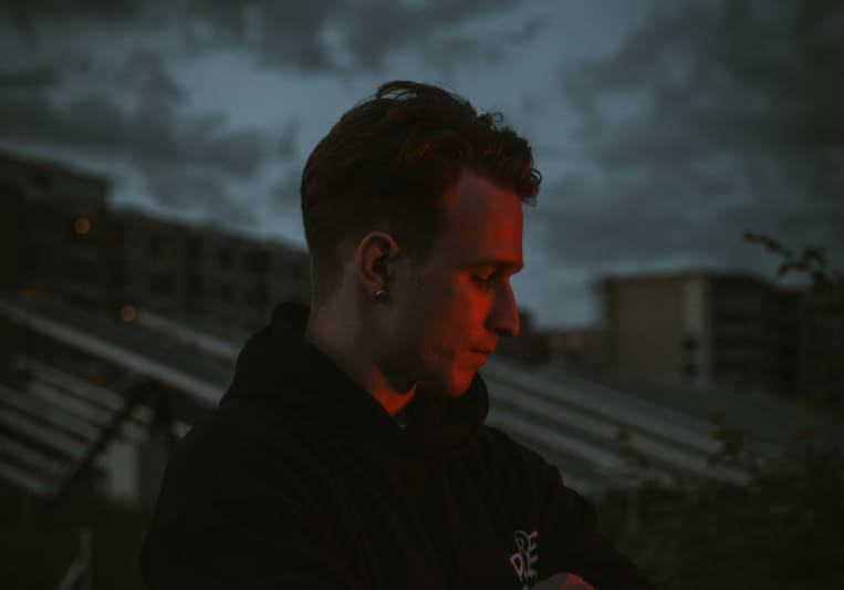 Dennis L. on SoundBetter