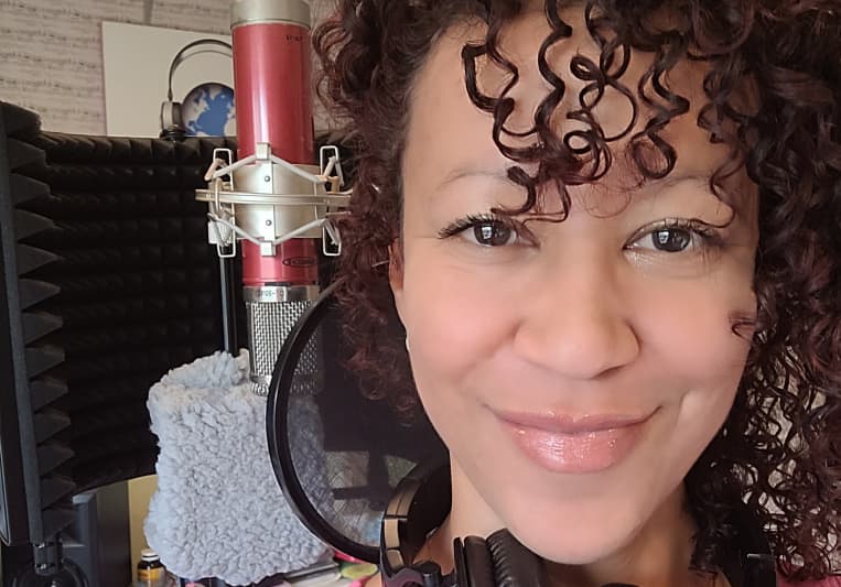 Racquel R. on SoundBetter
