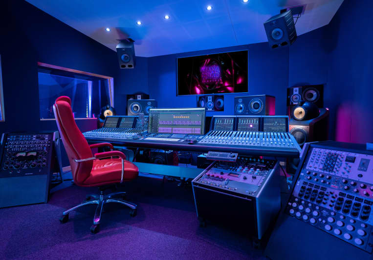 Hana Road Studios on SoundBetter