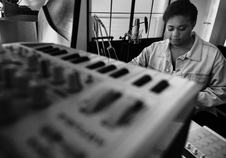 Kelly Mac on SoundBetter