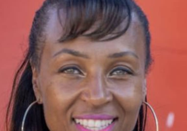 Lorraine Barnes on SoundBetter