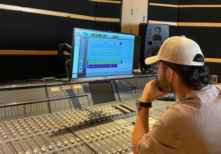 AlejoAngel on SoundBetter
