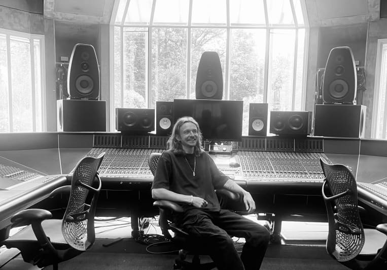 Alex Vesters Music on SoundBetter