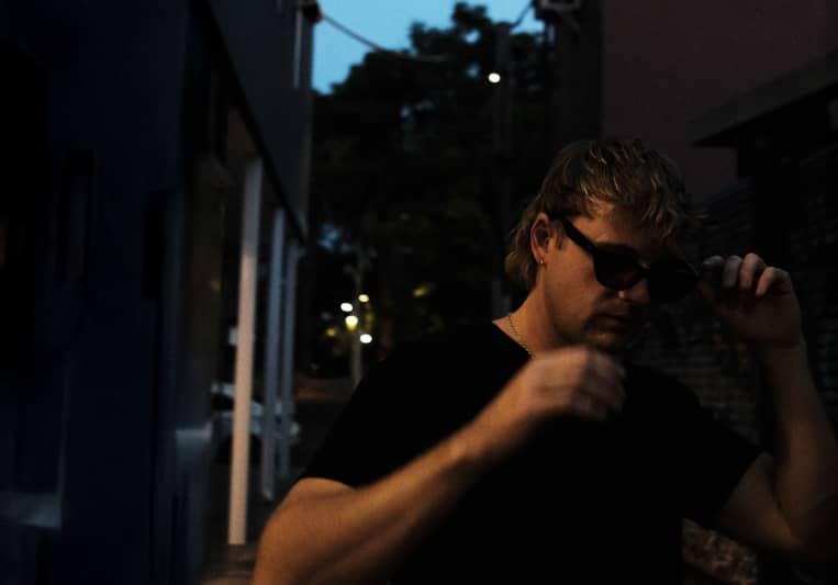 Sam Barlow on SoundBetter
