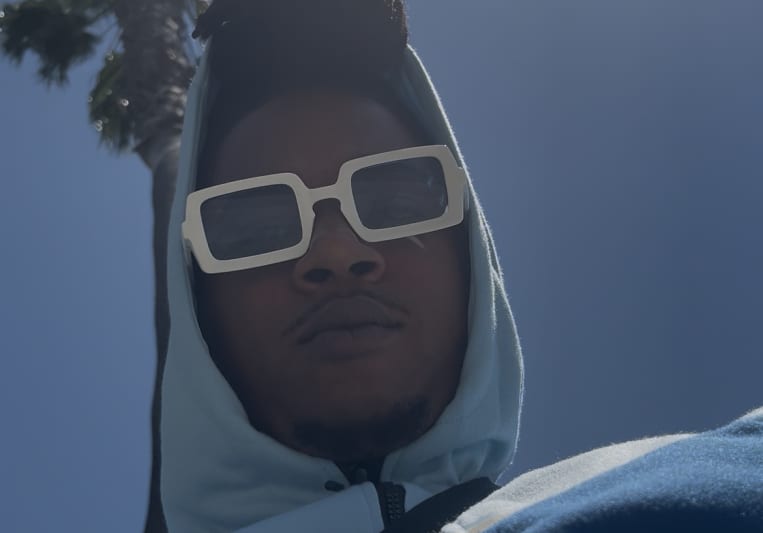 Toné Snow on SoundBetter