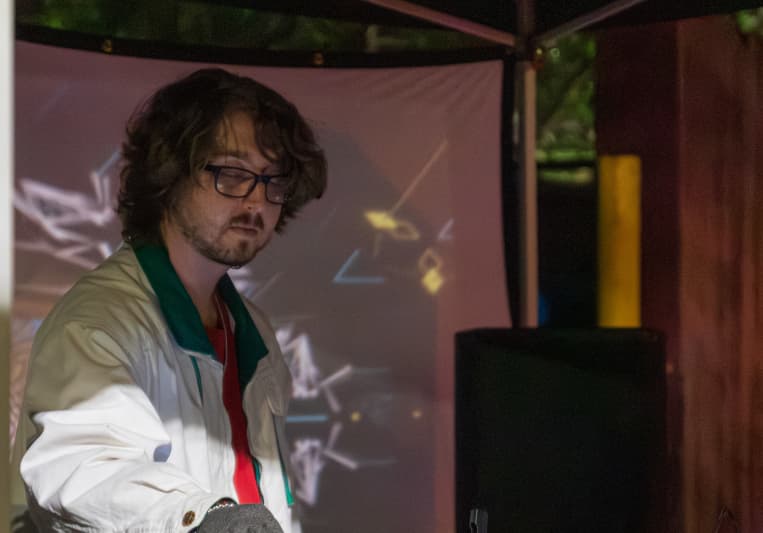 Jack Lion on SoundBetter