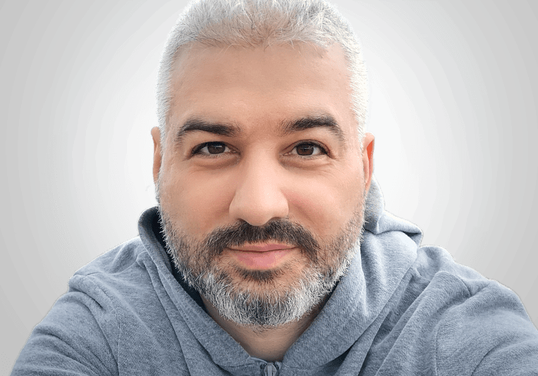 Sloupi Official on SoundBetter
