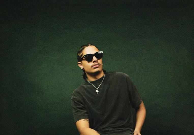KJ on SoundBetter