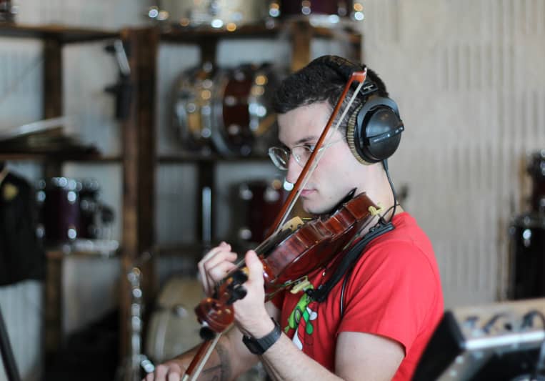 Enekoviolin on SoundBetter