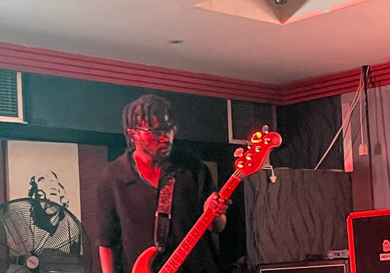 Lu Phesz on SoundBetter