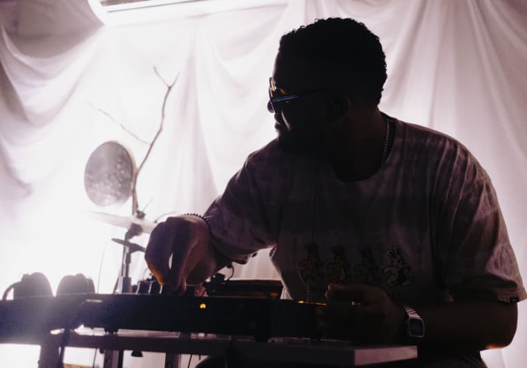 ALEPUJI on SoundBetter