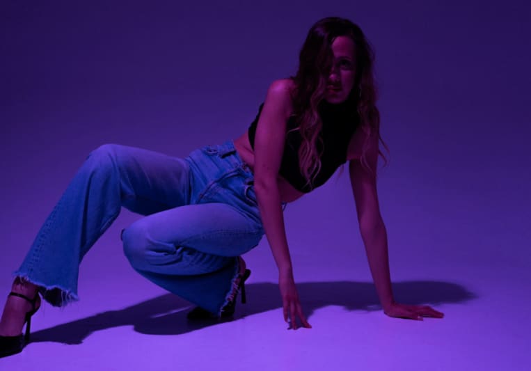 Adelina V. on SoundBetter