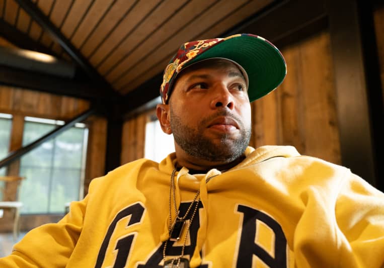Akil Thompson on SoundBetter