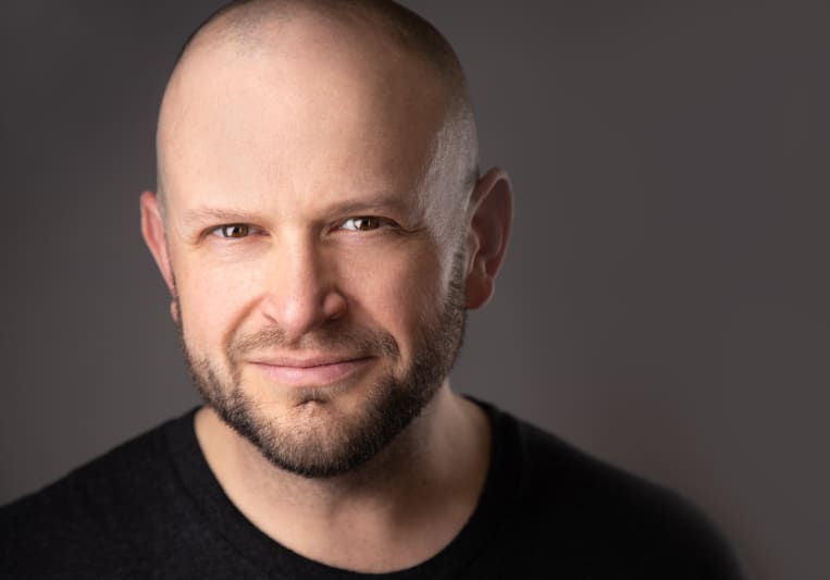 Adrian Suarez on SoundBetter