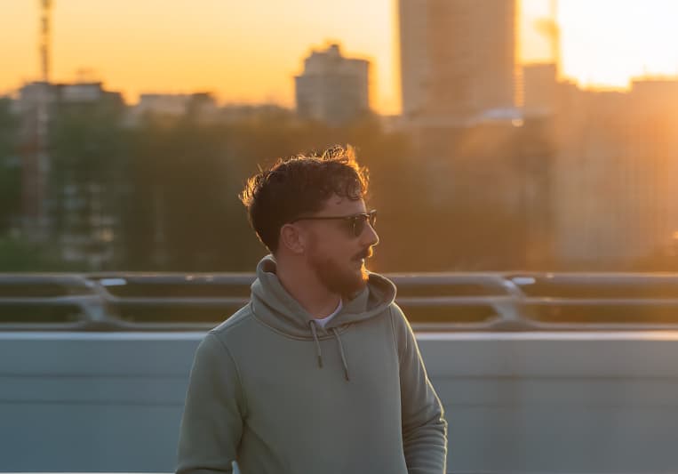 Tom Bailey on SoundBetter