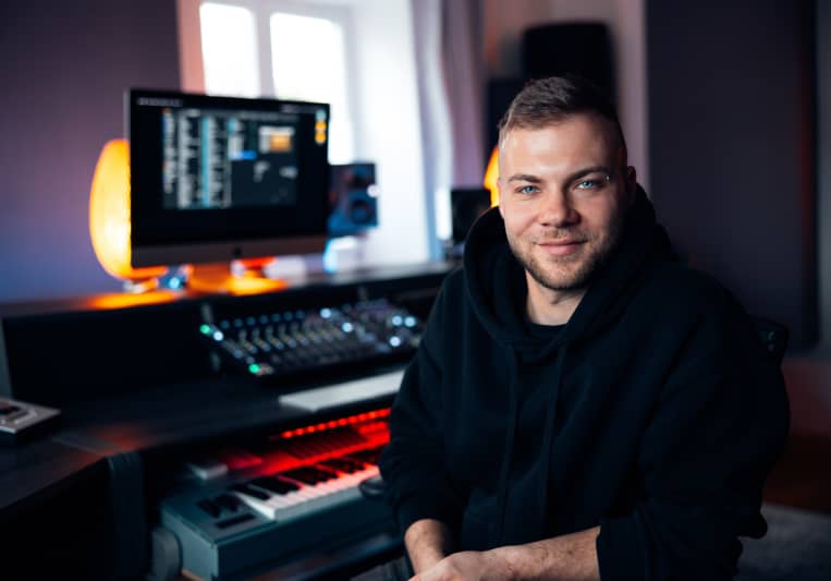 Daniel Aubeck SIXENSTUDIOS on SoundBetter