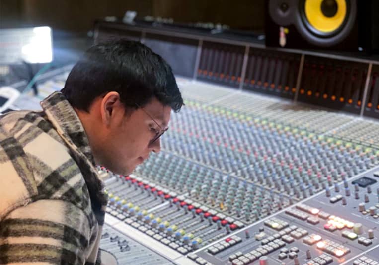 Andrés Santibañez Rosales on SoundBetter