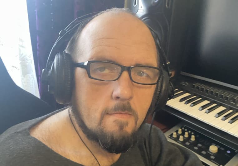 Aleksandr Vladimirov on SoundBetter