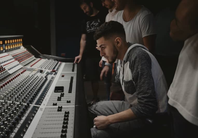 Samuel R on SoundBetter