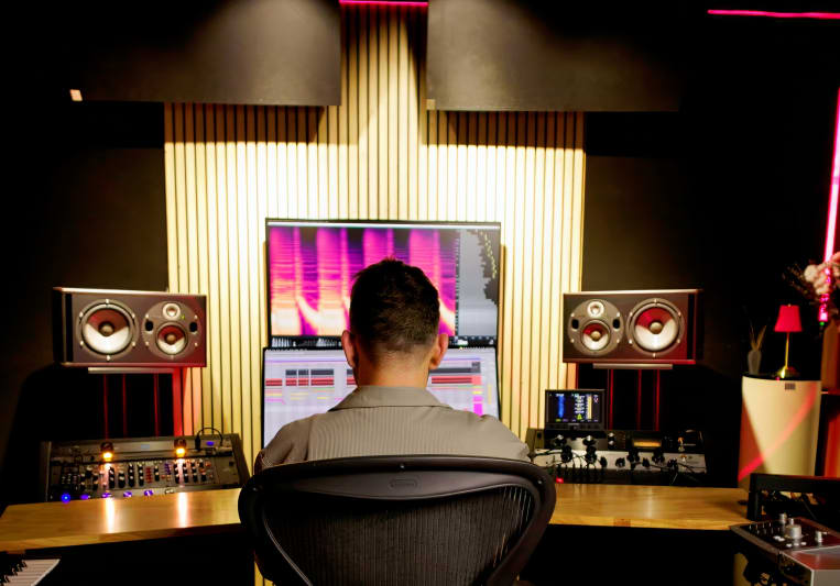 SEB'S on SoundBetter
