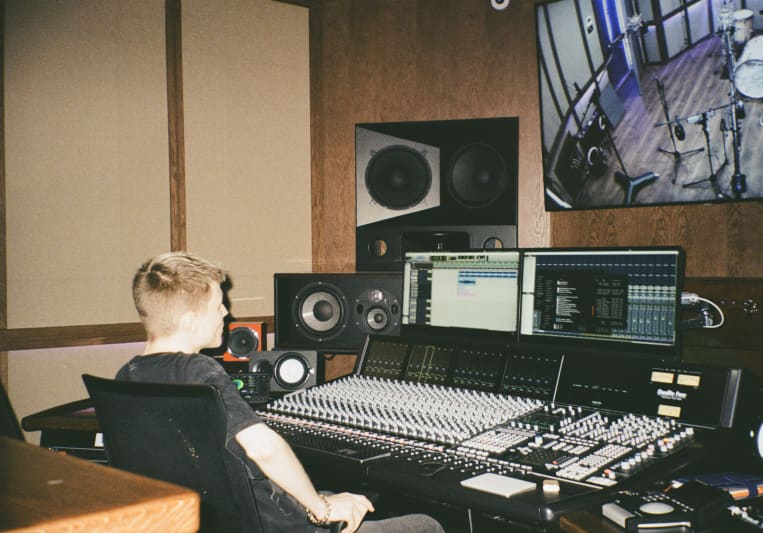 Needow on SoundBetter