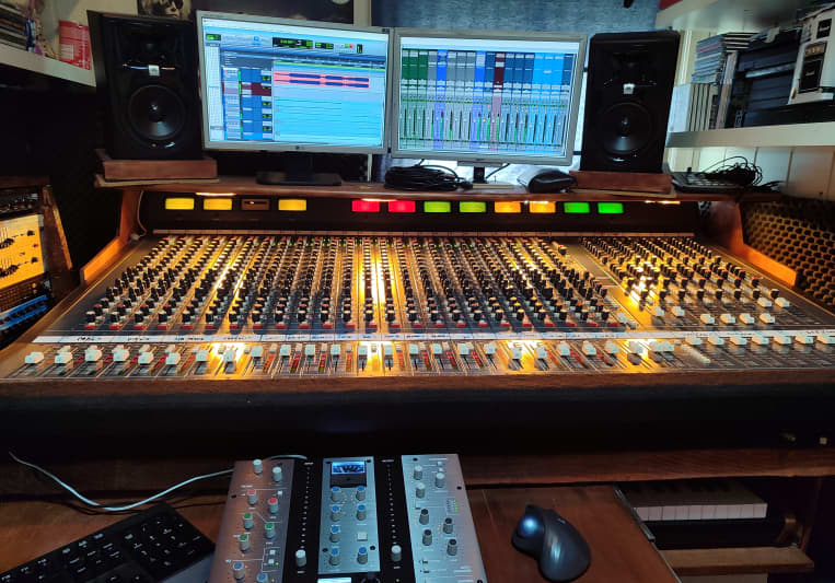 Misterquingarrido on SoundBetter