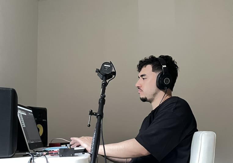 Dravi on SoundBetter