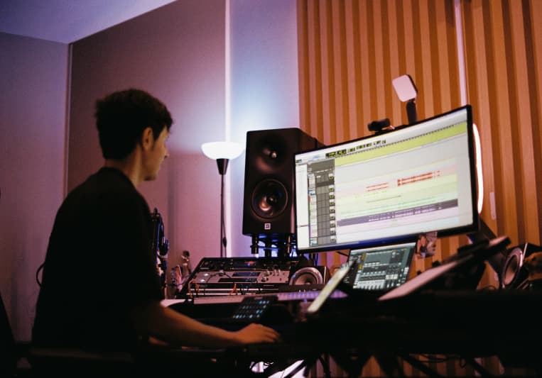 Alex J. on SoundBetter